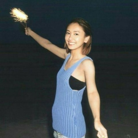 Meet your Posher, Tam - Picture 1 of 1